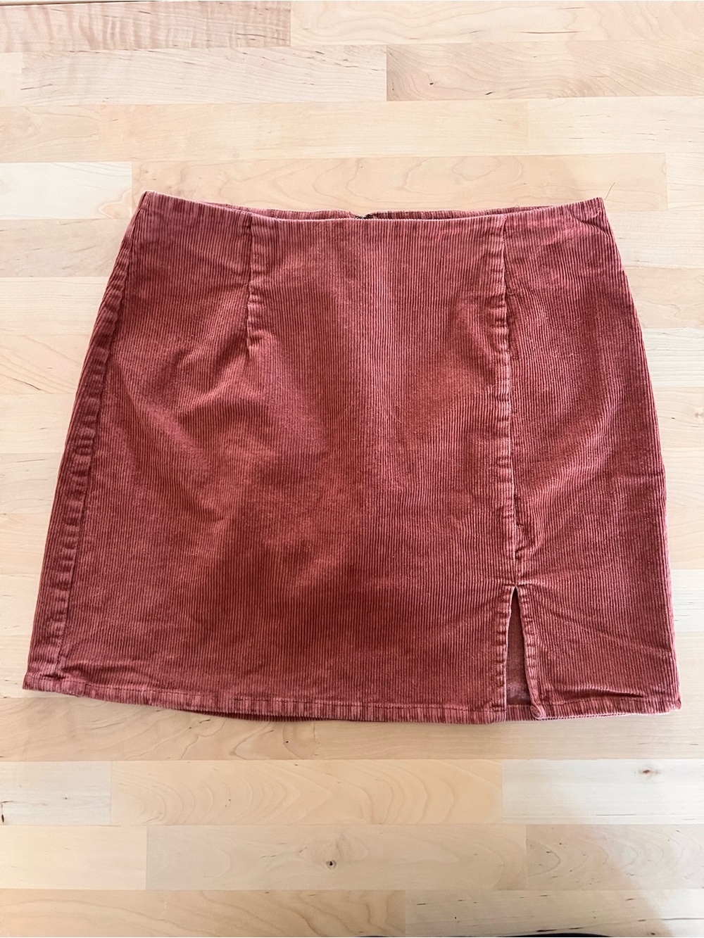 Aeropostale Rusty Rose Corduroy Mini Skirt with Front Slit